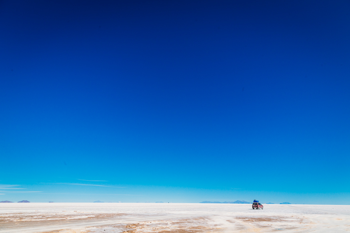 Salt and skies for as far as the eye can see - Salar de Uyuni, Bolivia