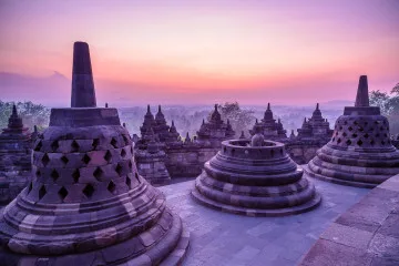 Despite the cloudy haze that morning, the blue light at Borobudur sunrise was perfect.