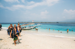 Heading to the boat for another day of diving on Gili Air with 3WDive