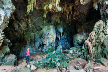 Visiting the beautiful Tu Lan caves on the Tu Lan Jungle Challenge in Phong Nha Vietnam