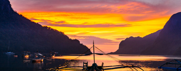 Scuba diving the world's most beautiful island El Nido Palawan Philippines