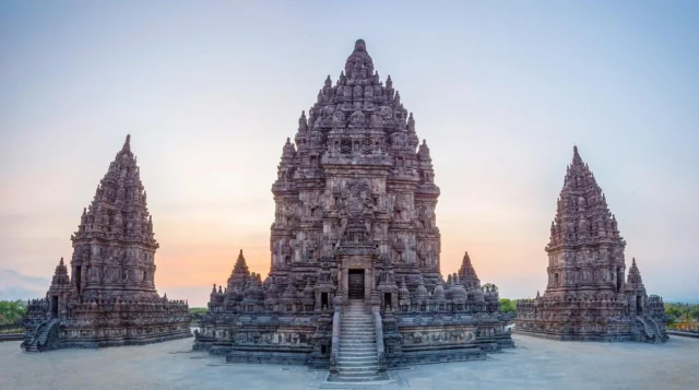 Battling Yogyakarta moto traffic to catch the sunset at Candi Prambanan was totally worth it since we stayed till the absolute last minute before they kicked us out. The sunset only had a few minutes of color at the end. IG doesn't truly capture this image since it was a 10 photo pano stitched together.  #prambanan #indonesia #yogyakarta #java