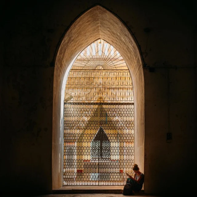 A quick stop for some reading and shade while exploring the land of 10,000 pagodas. #bagan #pagoda #myanmar