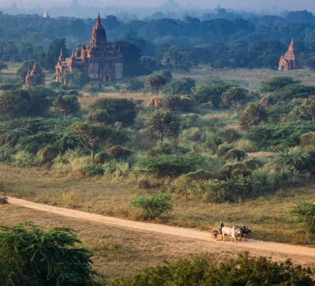 The old city of Bagan feels like you've stepped back in time. A highlight of our time in Myanmar. #bagan #myanmar